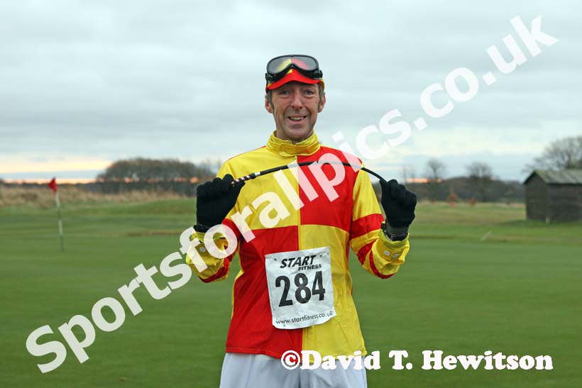 White 284 Newcastle Racecourse Half/Marathon/50k, Newcastle Racecourse, Gosforth, Newcastle. Photo: David T. Hewitson/Sports for All Pics